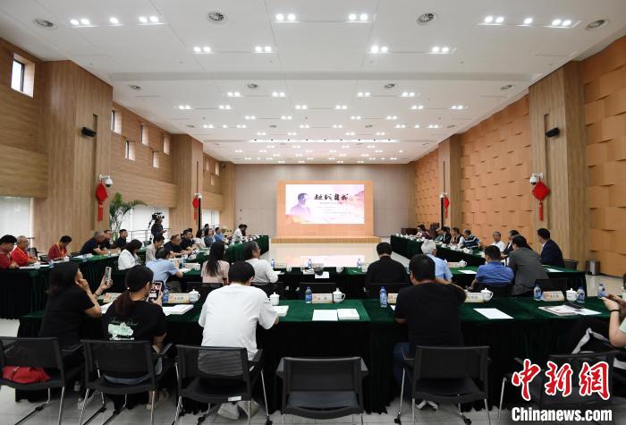 上海棋院《超越自我》纪念展以海量照片与珍贵