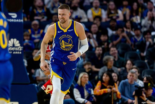 库里复出倒计时 霍福德伤情更新 勇士迎战马刺