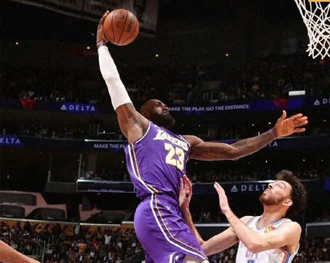 湖人惨败雷霆43分 东契奇伤退季后赛前景堪忧