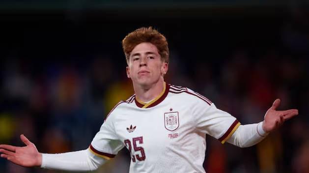 皇马季前赛阵容再添三将：维克托-穆尼奥斯等三