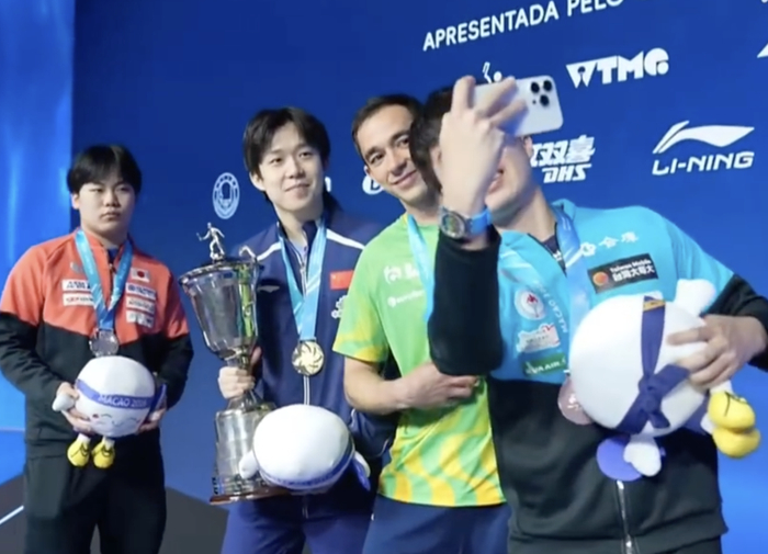 王楚钦逆转松岛辉空 日乒新星赛后冷处理引热议