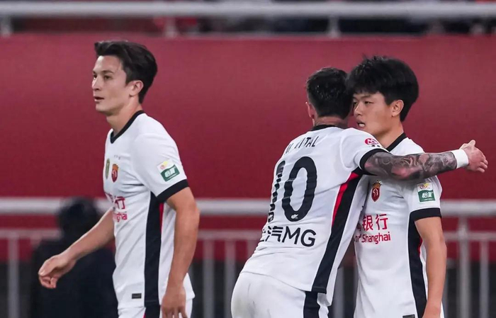 天津津门虎3-0完胜云南玉昆 成都蓉城客场取分中