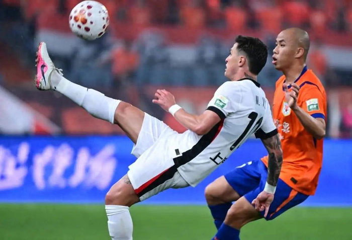 天津津门虎3-0完胜云南玉昆 成都蓉城客场取分中