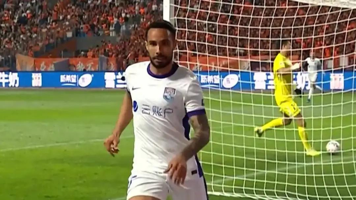 天津津门虎3-0完胜云南玉昆 成都蓉城客场取分中